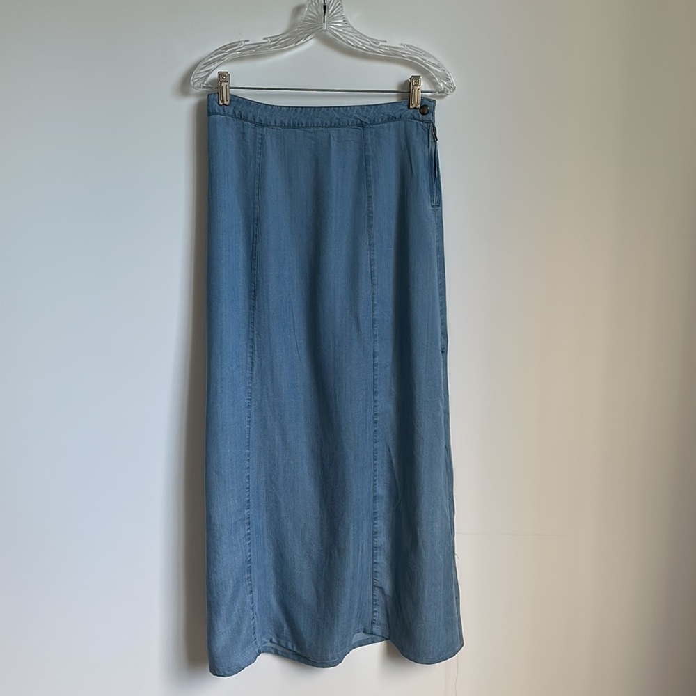 Alexis + Rae NWT 100% tencel raw fringe denim print very soft maxi skirt